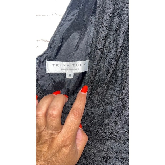 Trina Turk Los Angeles Black Lace Dress Sleeveless V-Neck Cocktail Party Size 8 - Picture 5 of 7